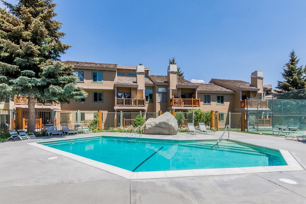 ממות' לייקס Mammoth Creek Condos מראה חיצוני תמונה